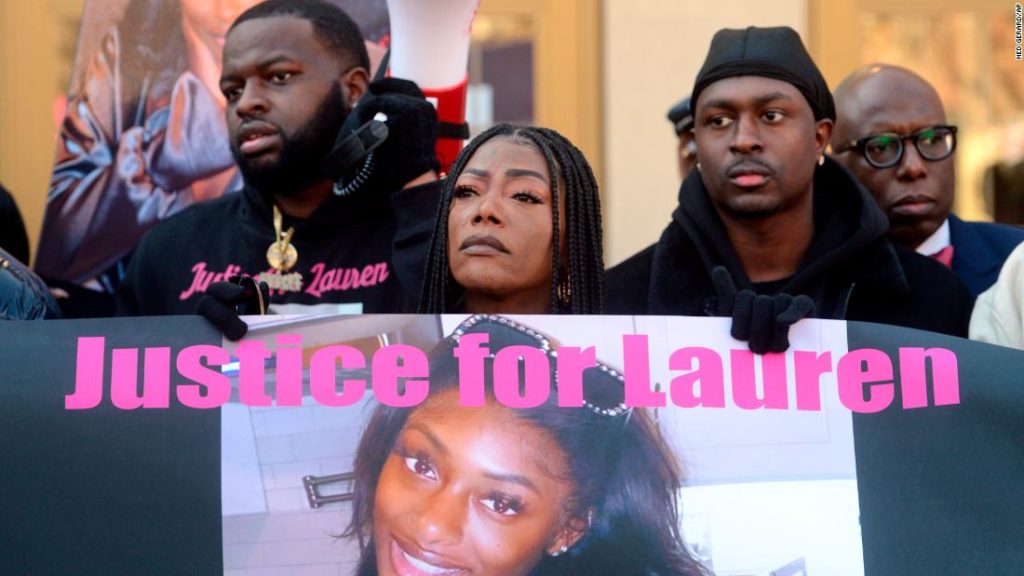 Lauren Smith-Fields: Black family alleges Connecticut police department was ‘racially insensitive’ and mishandled investigation of their daughter’s death 220124231630 bridgeport ct protest 01242022 super tease.jpg