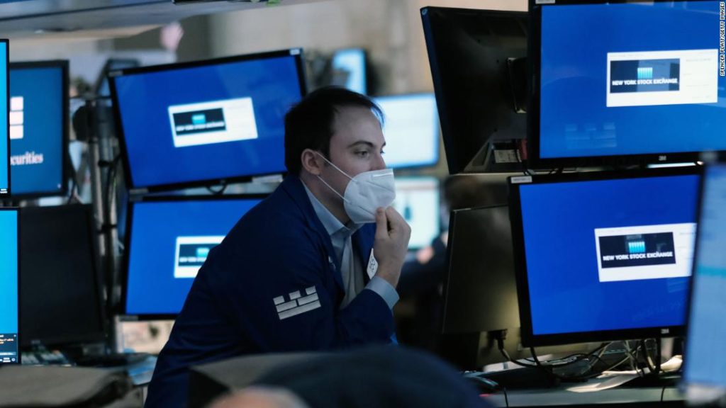 220125013307 nyse trader 01242022 super tease.jpg