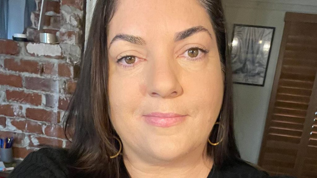 I went to the doctor thinking I needed to have my gallbladder removed and was diagnosed with stage four bowel cancer at 43 87422503 0 Image M 50 1721280609593.jpg