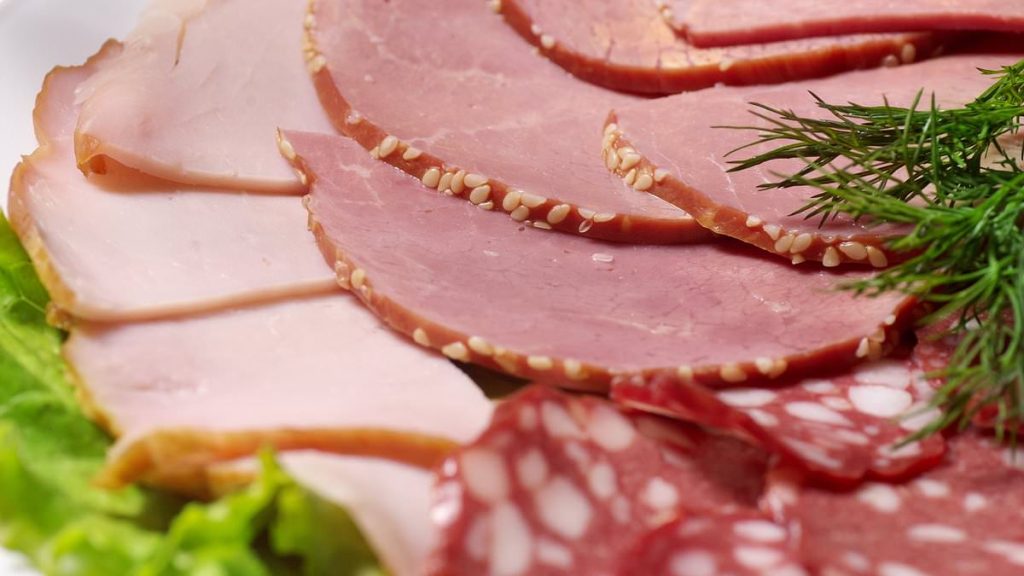 Two dead and 28 sick from sliced deli meat contaminated with deadly bacteria 87551291 0 Image A 38 1721416731723.jpg
