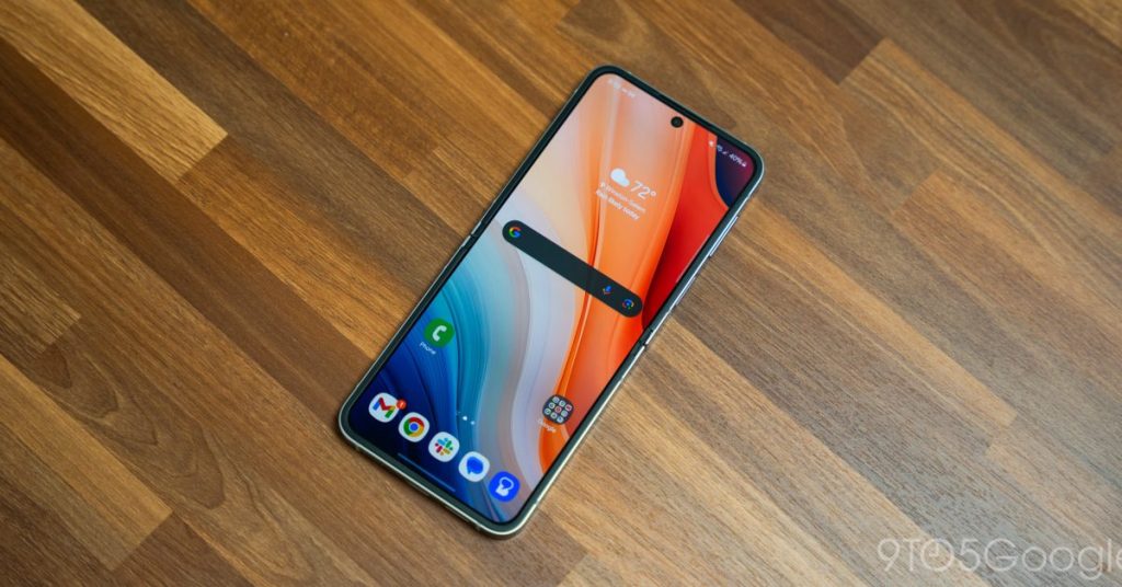 What do you think of Samsung’s One UI 7 update so far? Galaxy Z Flip 6 Review Photo 2.jpg