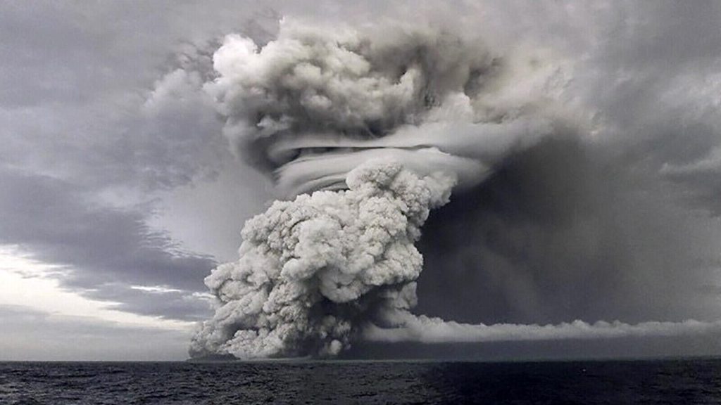 Hunga Tonga Volcano Eruption.jpg