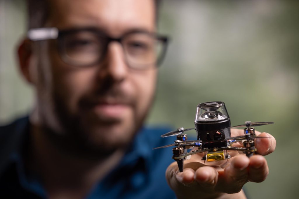 Researchers create insect-inspired autonomous navigation strategy for tiny, lightweight robots Ant Insights Lead To R 1.jpg