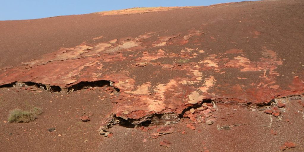 Scientists Just Got A Look At The Ultra Low Velocity Zone Nearly 2000.jpg