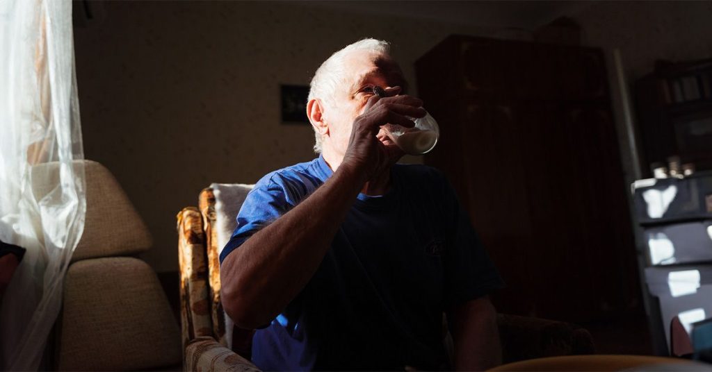 Senior Man Drinking Water 1200 628 Facebook.jpg