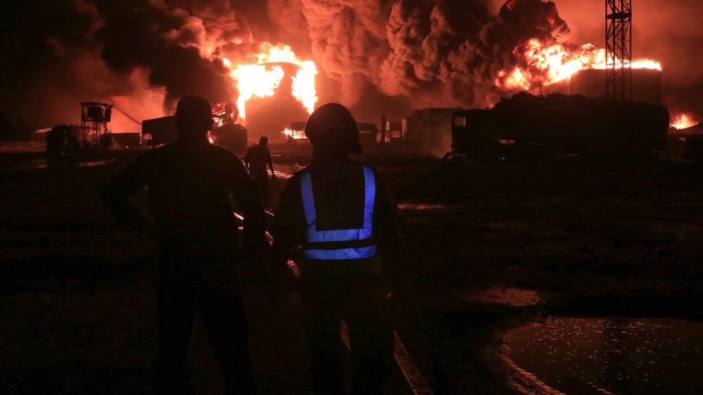 Israel says airstrike at Yemen’s port will cut weapons reaching Houthi militia : NPR Urlhttp3a2f2fnpr Brightspot.s3.amazonaws.com2f102ffc2f56dca9c24af7a8e7a0e6586cf3272fyemen 7 21 24 Gettyimages 2162257678.jpg