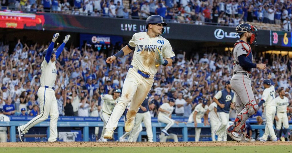 Urlhttps3a2f2fcalifornia Times Brightspot.s3.amazonaws.com2f342f062f7eb34ae24edf88fe87c452d569c02f1467132 Sp Dodgers Redsox 3 Gmf.jpg