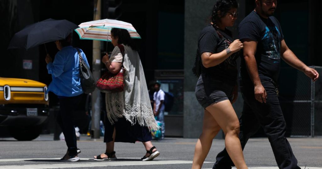 Urlhttps3a2f2fcalifornia Times Brightspot.s3.amazonaws.com2fd82f672f4826edb1407fbd9e4229f1a403252f1468941 Me Covid Uptick Dpm 158.jpg