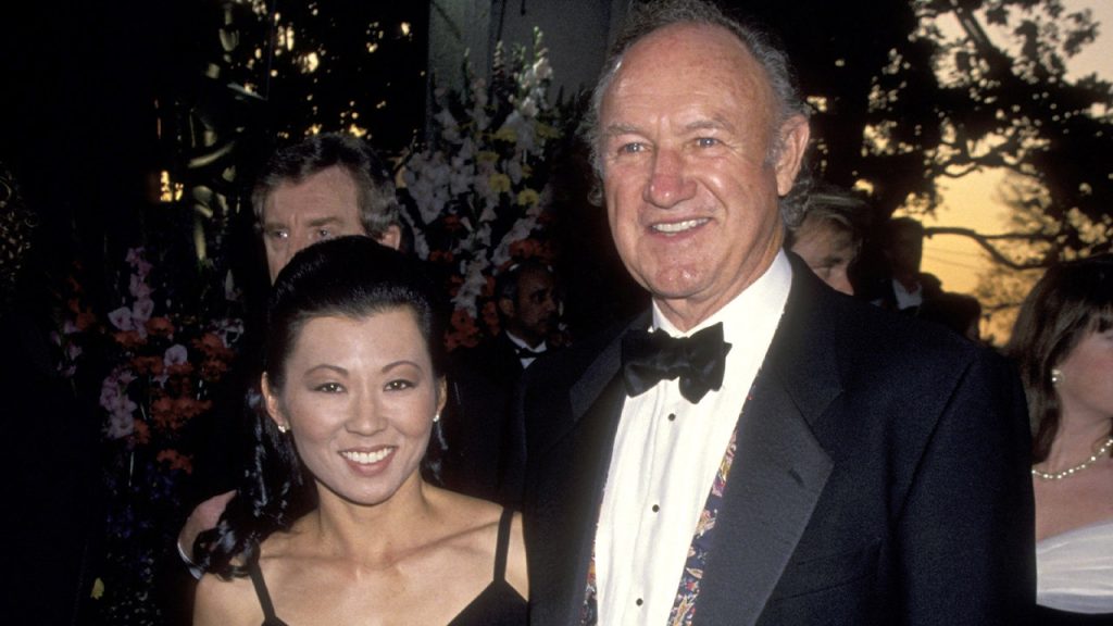 Gene Hackman Betsy Smiling.jpg