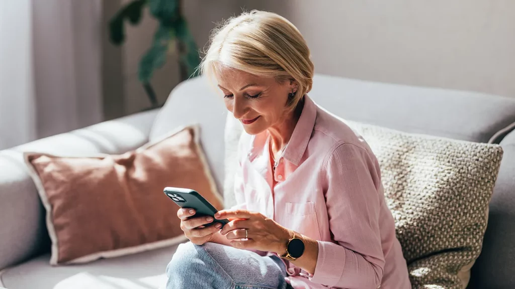 Dementia risk could decrease with technology use, study suggests Gettyimages 1643001912.jpg