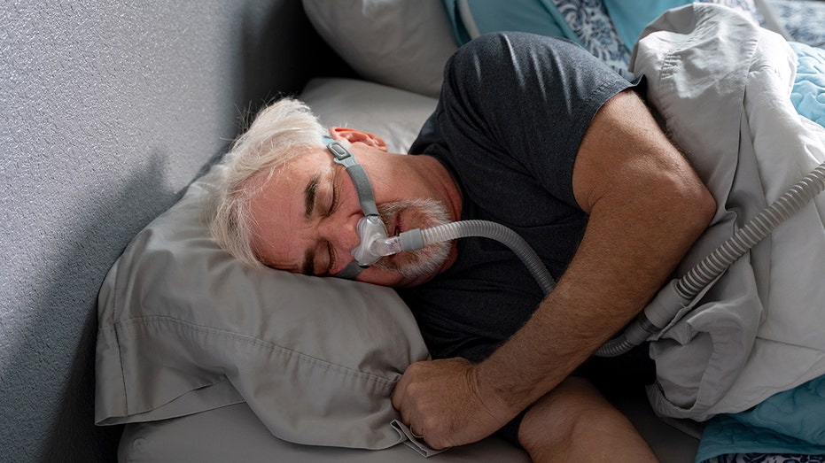 'Social sleep apnea' could be ruining your weekend rest, study suggests Social sleep apnea.jpg