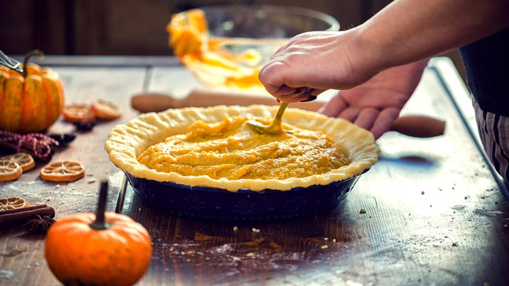 Adding pumpkin to diet has key health benefits, nutritionist says Making pumpkin pie.jpg