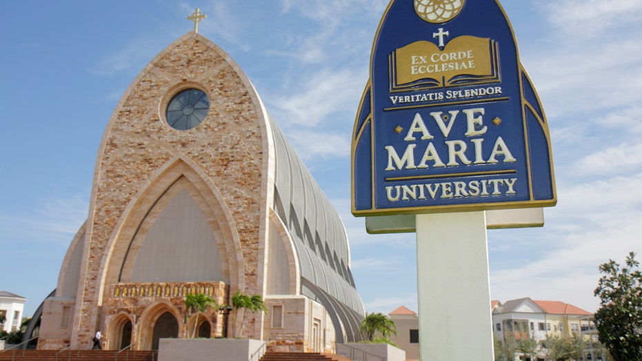 Largest measles outbreak in recent history reported on southwestern college campus Ave maria university 1.jpg
